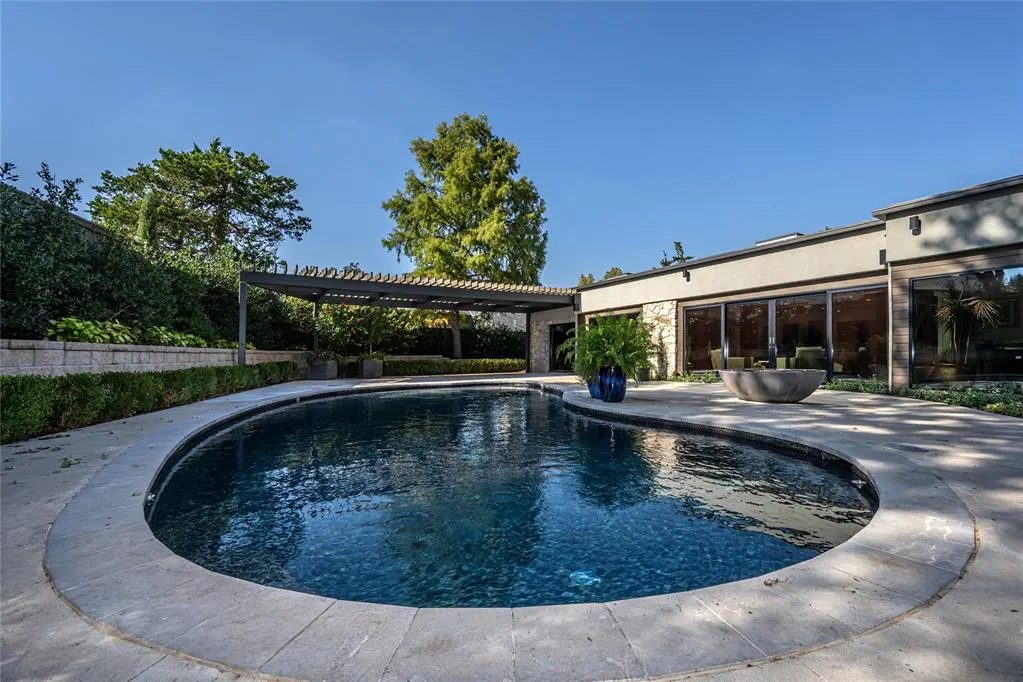 Photo 32 — 1232 Glenbrook Drive, Oklahoma City, OK 73118