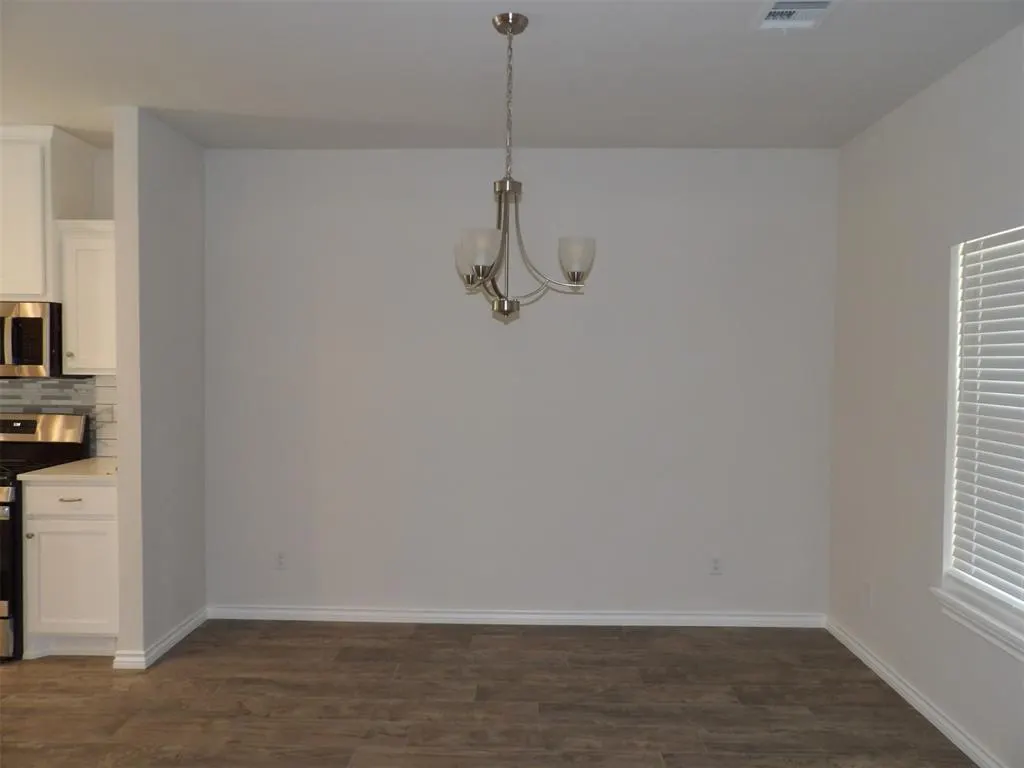Photo 3 — 1737 NE 11th Street, Oklahoma City, OK 73117