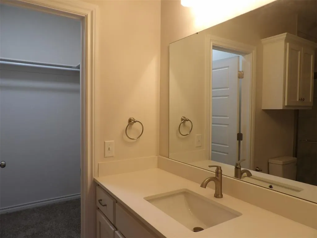 Photo 10 — 1737 NE 11th Street, Oklahoma City, OK 73117
