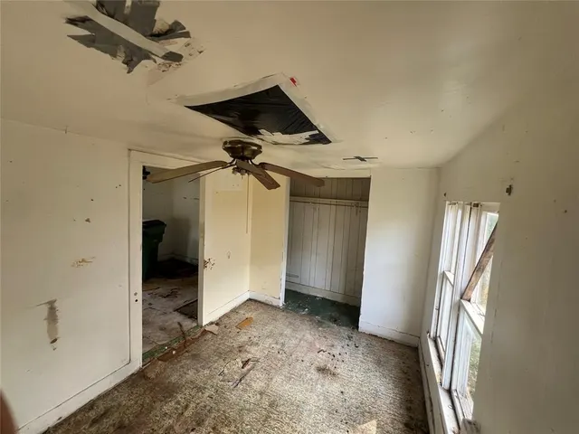 Photo 4 — 320 E 1st Street, Stroud, OK 74079