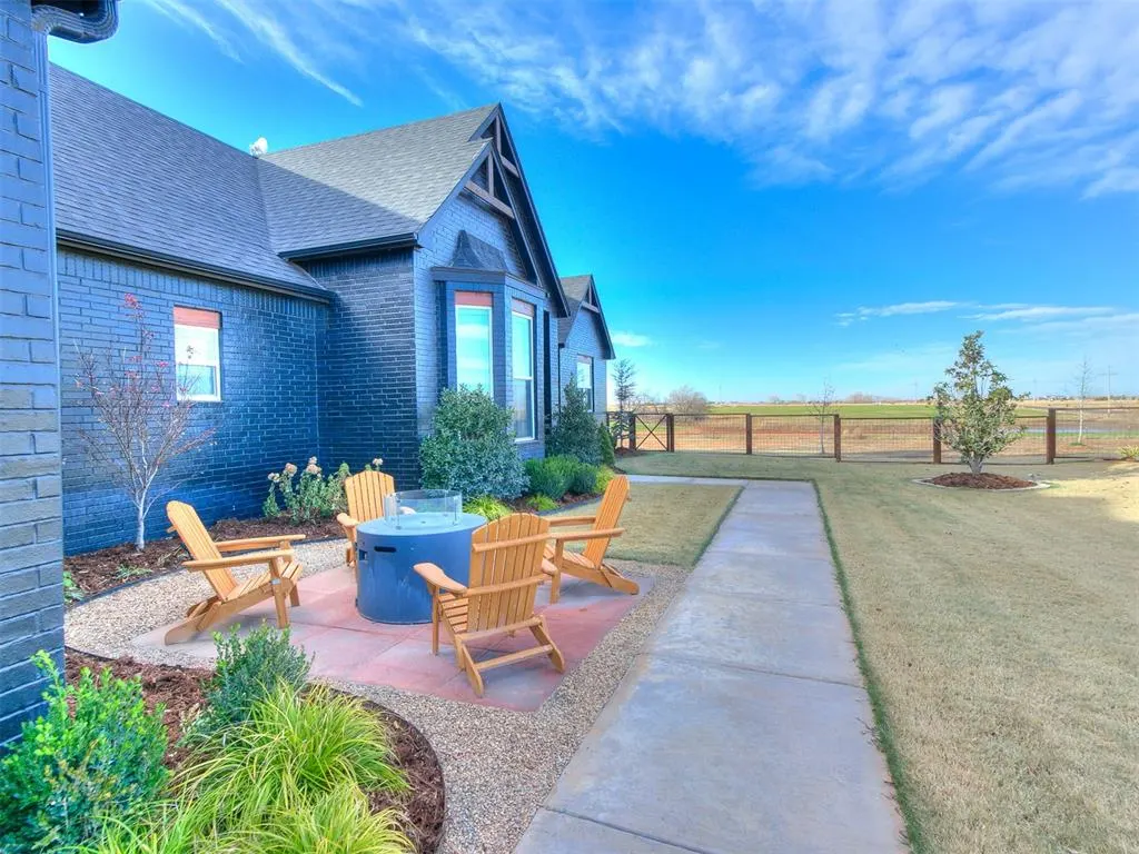 Photo 3 — 5870 NE Moffat Road, Piedmont, OK 73078