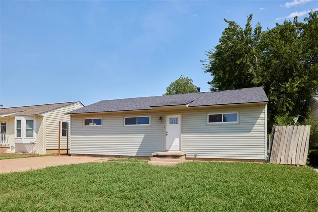Photo 5 — 809 NW 66th Street, Oklahoma City, OK 73116