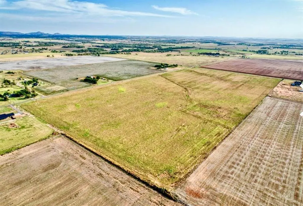 Photo 3 — 10 South County Road 206- Veteran's Drive, Altus, OK 73521