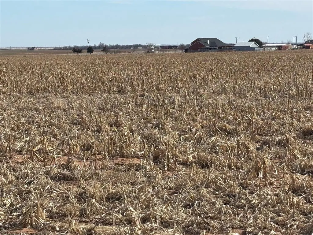 Photo 13 — 10 South County Road 206- Veteran's Drive, Altus, OK 73521