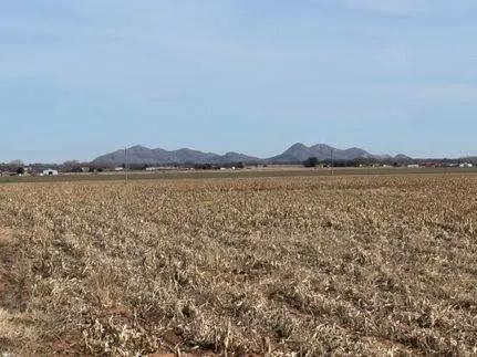 Photo 18 — 10 South County Road 206- Veteran's Drive, Altus, OK 73521
