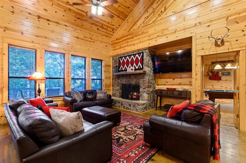 Photo 6 — 203 Paddlefish Road, Broken Bow, OK 74728