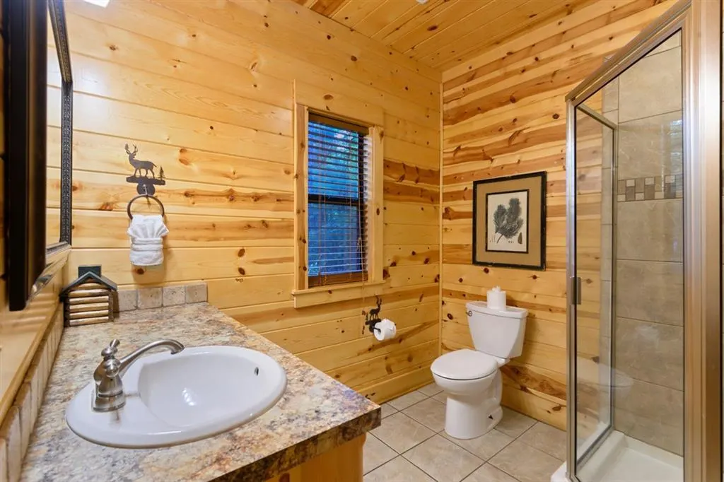 Photo 17 — 203 Paddlefish Road, Broken Bow, OK 74728