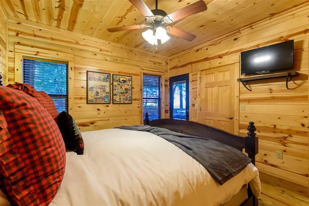 Photo 21 — 203 Paddlefish Road, Broken Bow, OK 74728