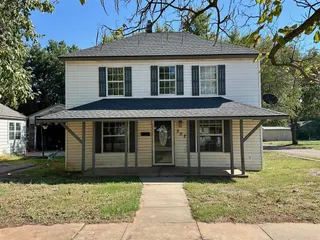Sold home at 502 N Main Street