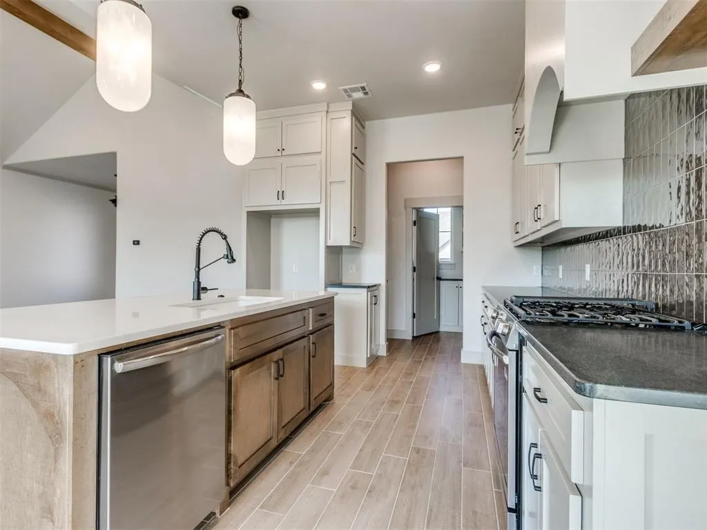Photo 11 — 1120 Jozie Way, Tuttle, OK 73089