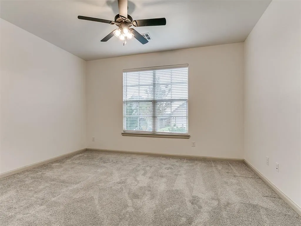 Photo 6 — 809 Fox Hollow Drive, Norman, OK 73069