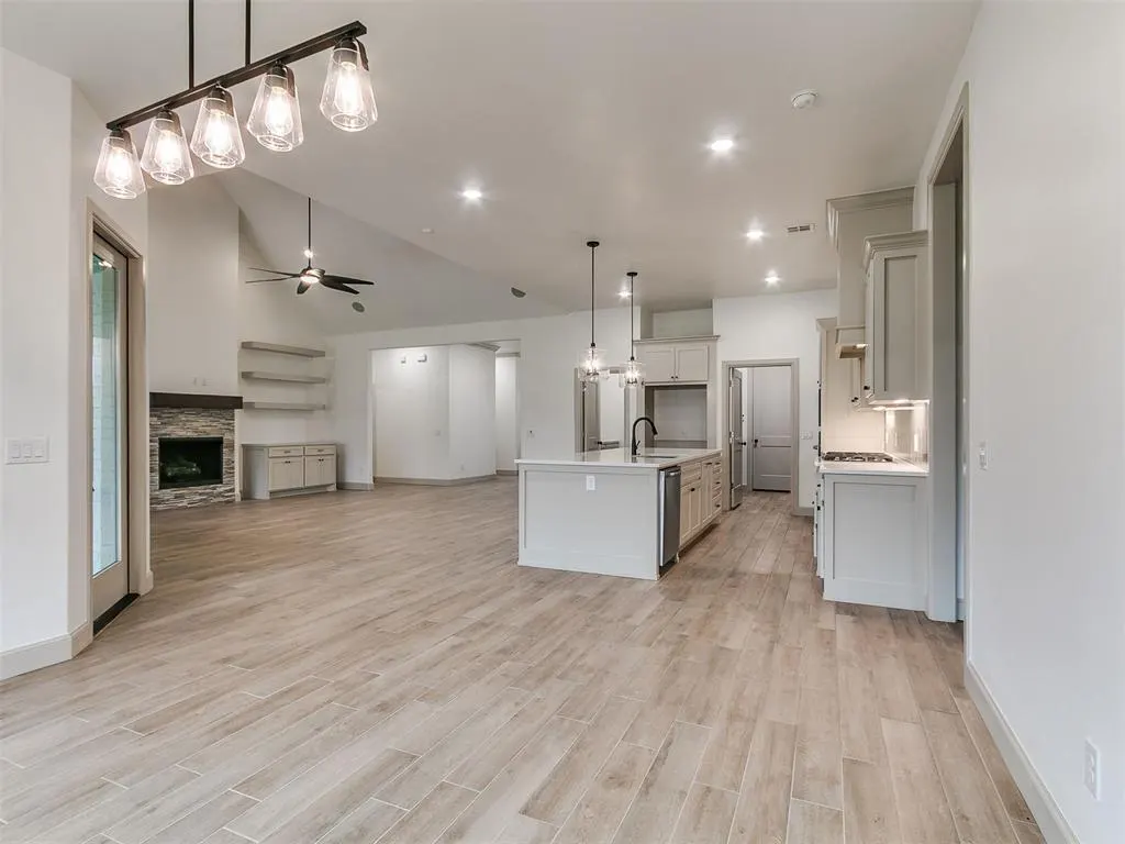 Photo 22 — 809 Fox Hollow Drive, Norman, OK 73069
