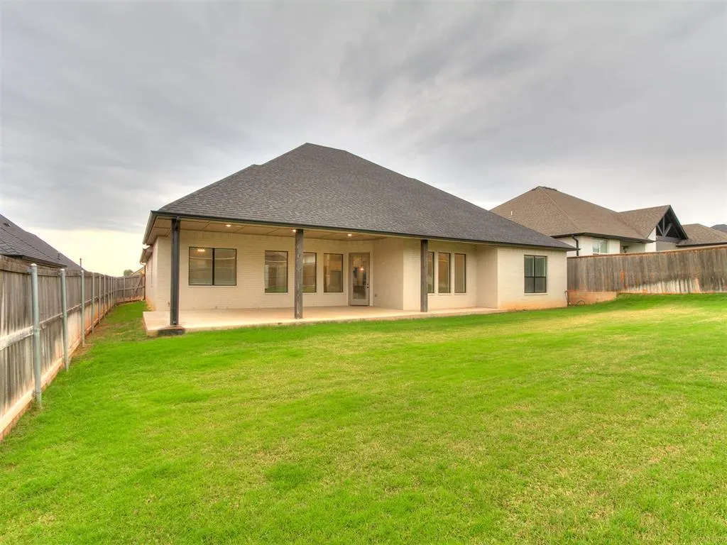 Photo 34 — 809 Fox Hollow Drive, Norman, OK 73069