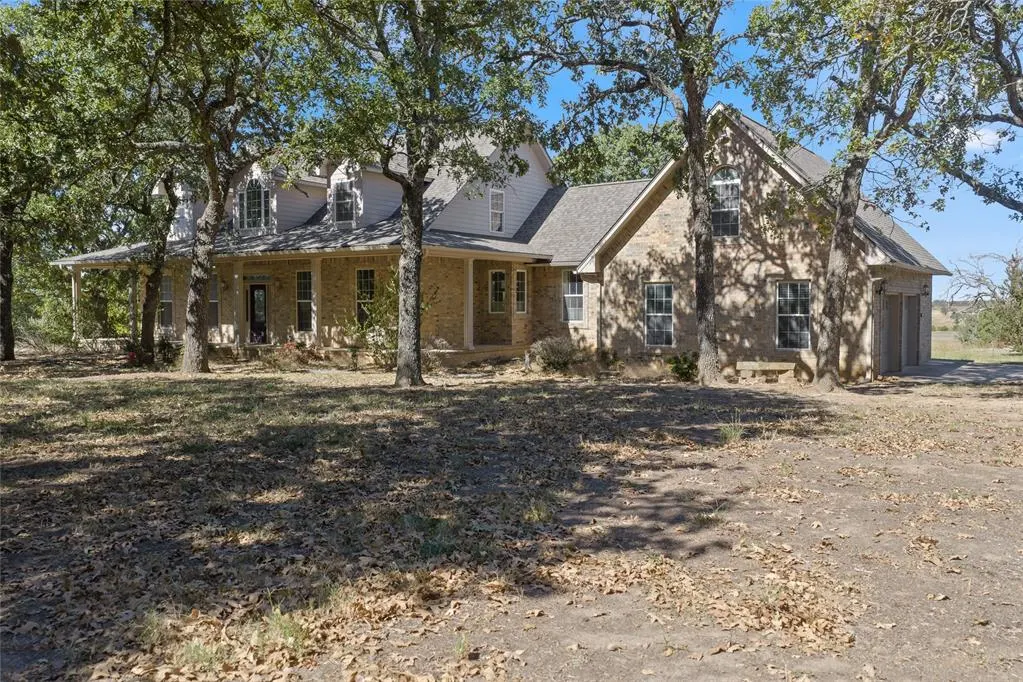 Front exterior — 9034 Red Gate Ranch Road, Wynnewood, OK 73098