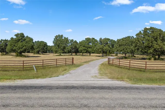 Photo 5 — 9034 Red Gate Ranch Road, Wynnewood, OK 73098