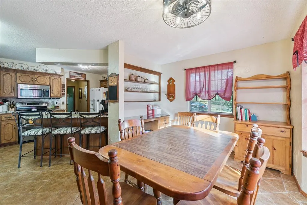 Photo 9 — 5501 Blackjack Ridge Road, Oklahoma City, OK 73150