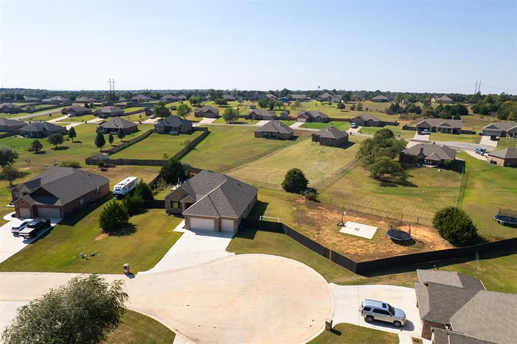 Photo 46 — 11301 White Tail Ridge, Guthrie, OK 73044