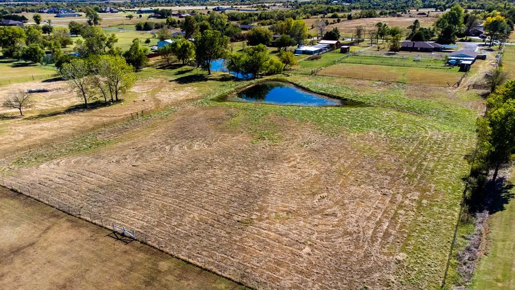 Photo 4 — 5807 Bluewater Road, Oklahoma City, OK 73165