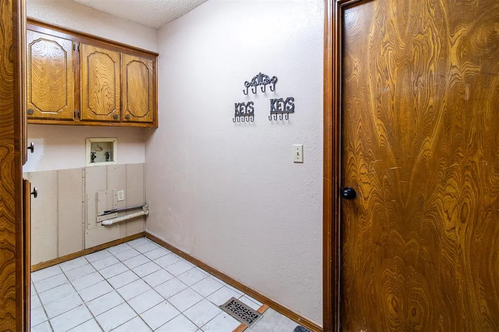 Photo 16 — 5807 Bluewater Road, Oklahoma City, OK 73165