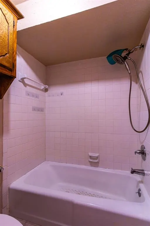 Photo 18 — 5807 Bluewater Road, Oklahoma City, OK 73165