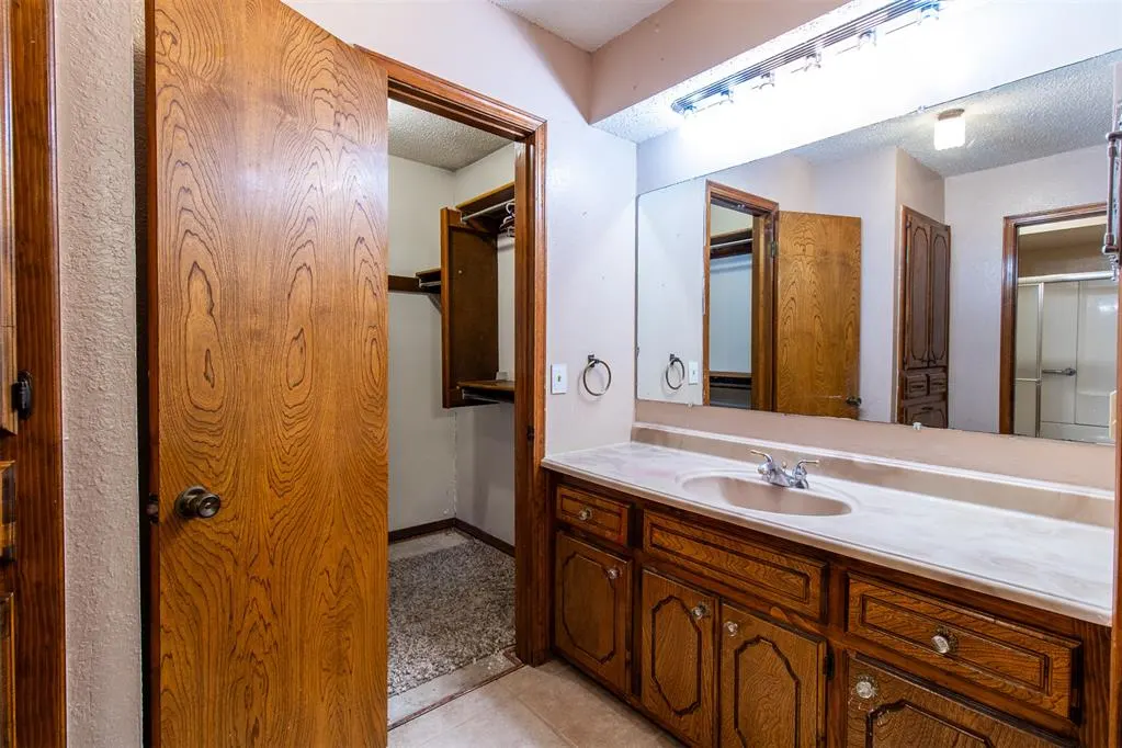 Photo 27 — 5807 Bluewater Road, Oklahoma City, OK 73165