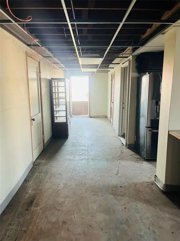 Photo 8 — 104 W Walnut Avenue, Seminole, OK 74868