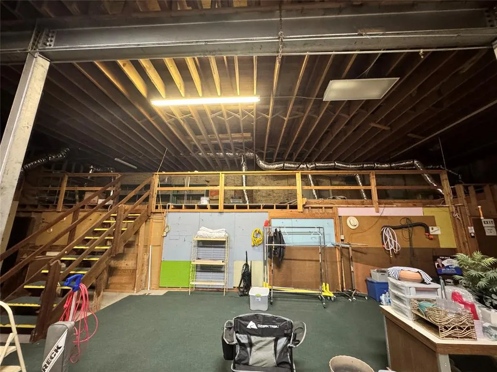 Photo 12 — 121 N Main Street, Elk City, OK 73644