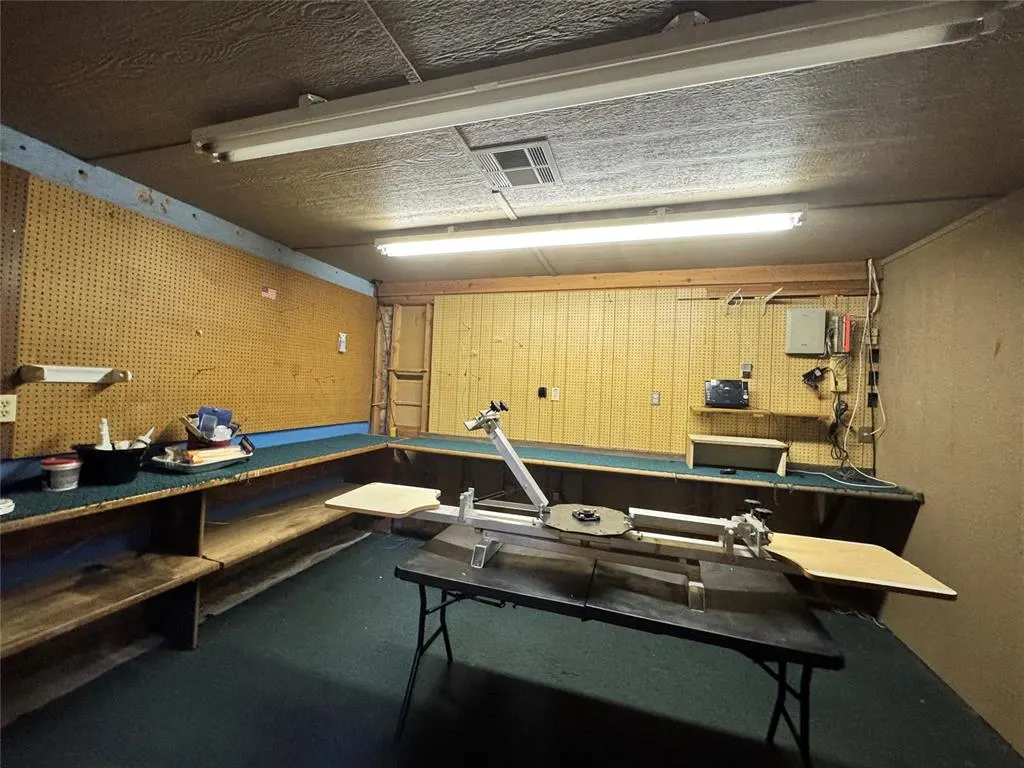 Photo 13 — 121 N Main Street, Elk City, OK 73644