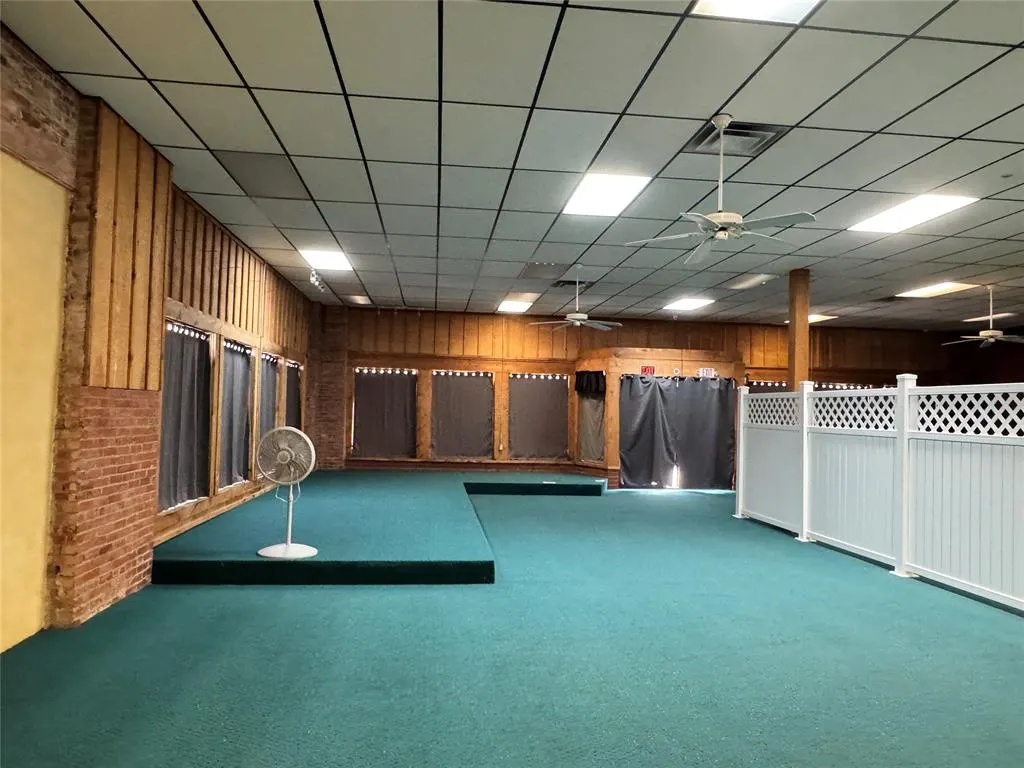 Photo 31 — 121 N Main Street, Elk City, OK 73644