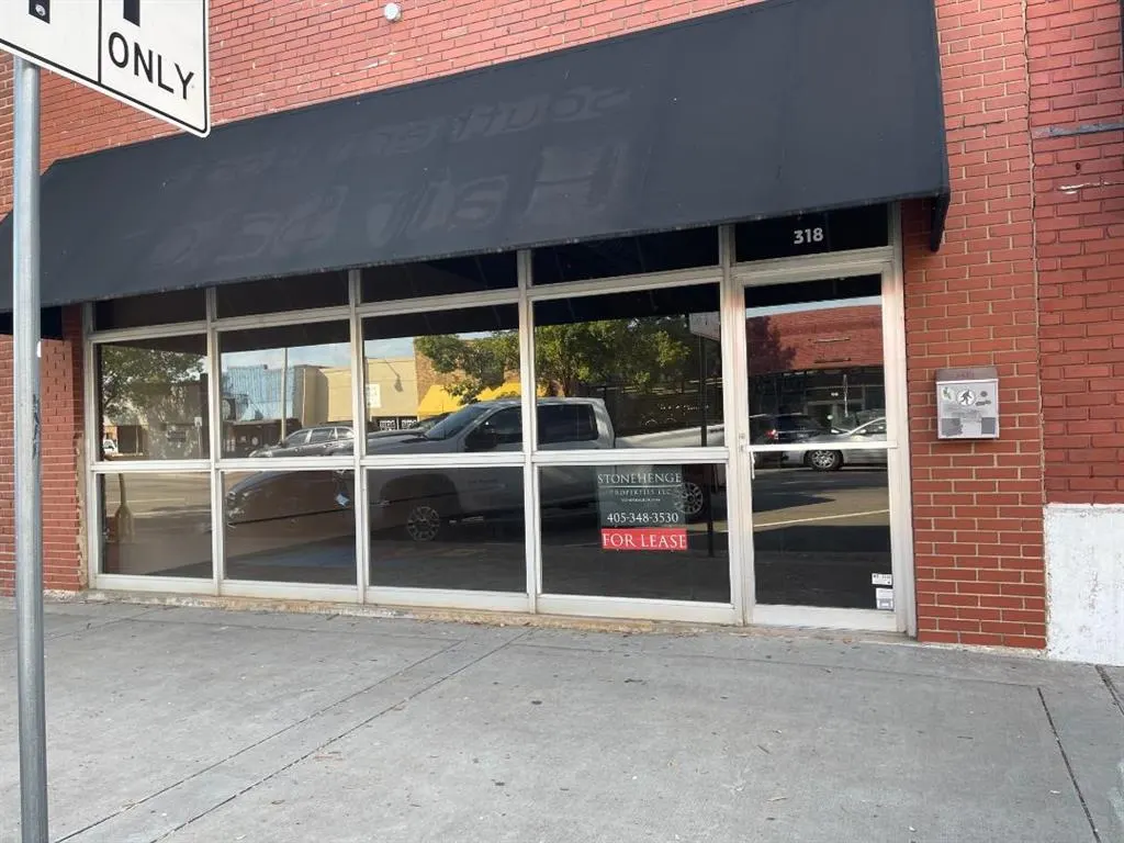Photo 3 — 318 E Main Street, Norman, OK 73069