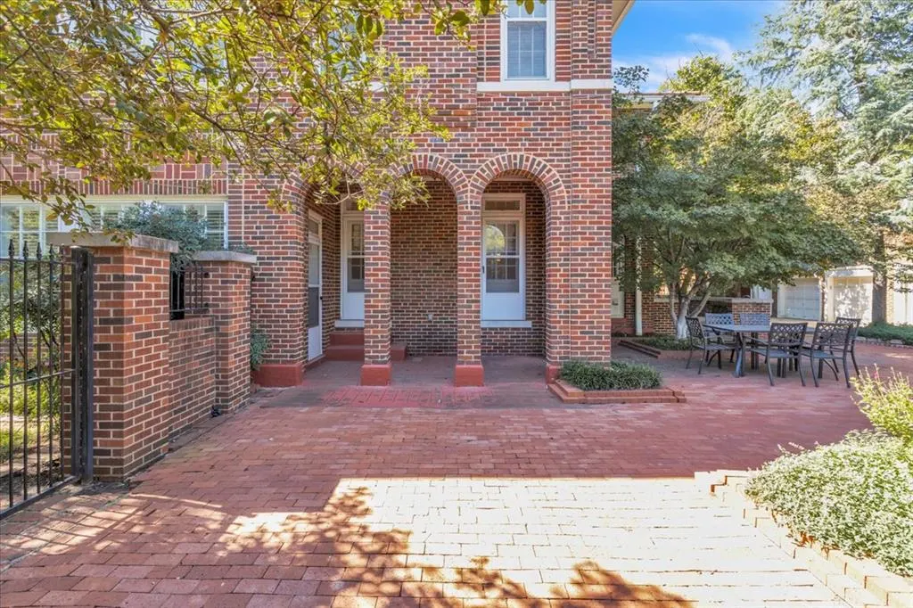 Photo 36 — 301 NW 17th Street, Oklahoma City, OK 73103