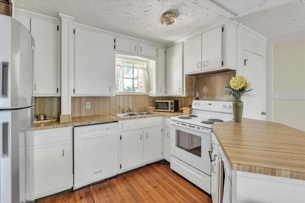 Photo 44 — 301 NW 17th Street, Oklahoma City, OK 73103