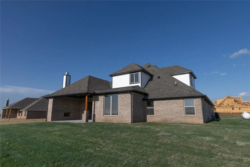 Photo 36 — 8241 Coneflower Street, Cashion, OK 73044