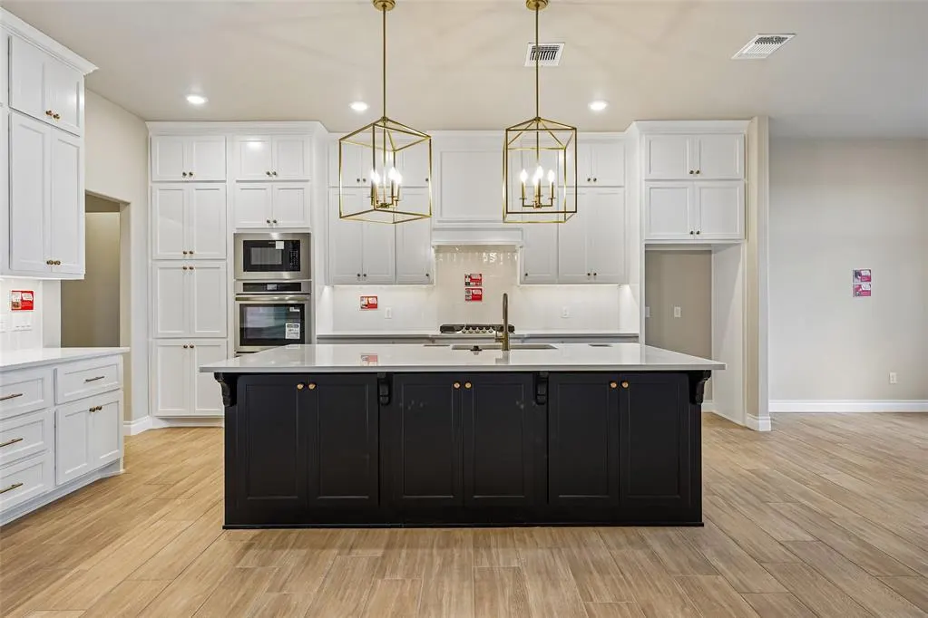 Photo 7 — 8241 Coneflower Street, Cashion, OK 73044
