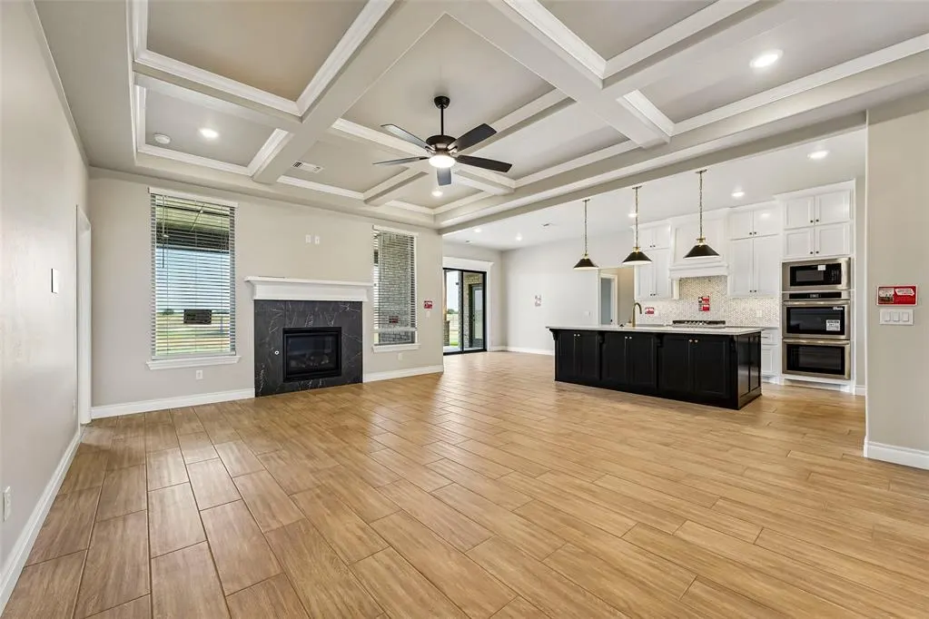Photo 9 — 12360 Alfalfa Lane, Cashion, OK 73044