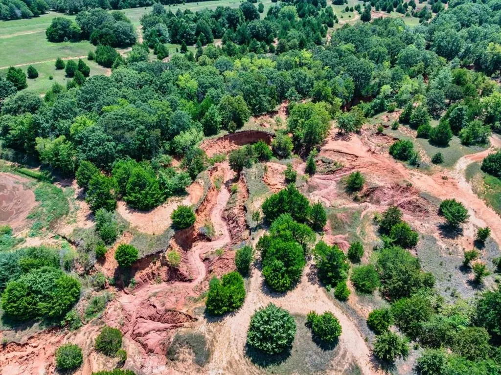 Photo 17 — 40670 Highway 59B, Macomb, OK 74852