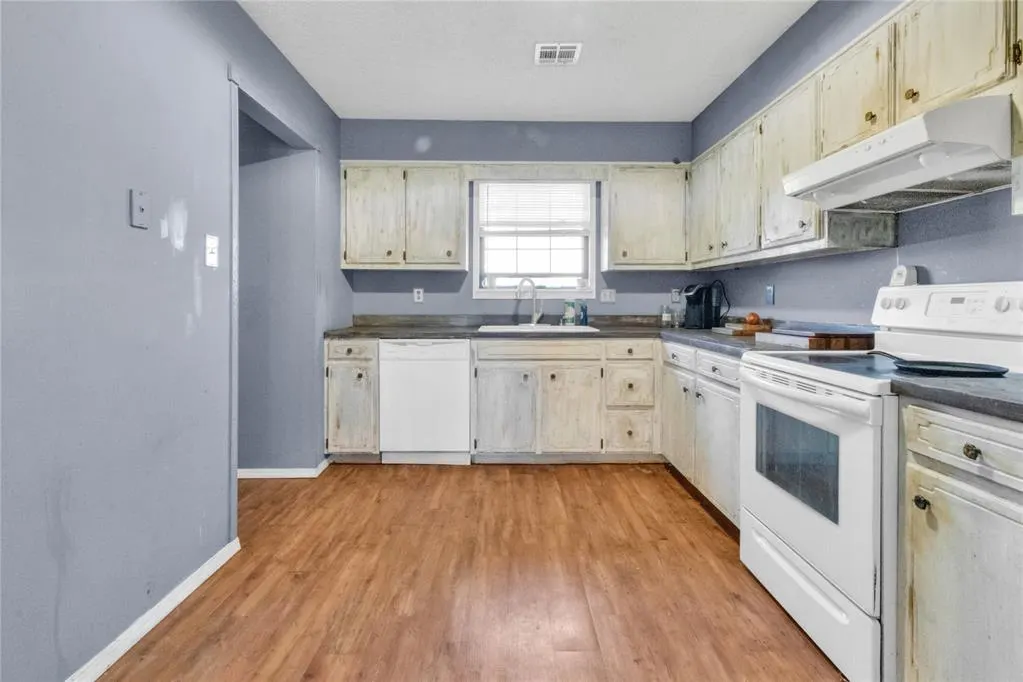 Photo 3 — 950915 S 3426 Road, Chandler, OK 74834