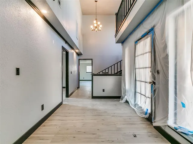 Photo 2 — 6208 W Gun Hill Way, Warr Acres, OK 73132
