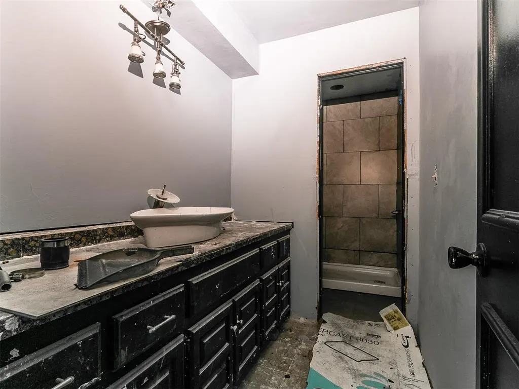 Photo 30 — 6208 W Gun Hill Way, Warr Acres, OK 73132