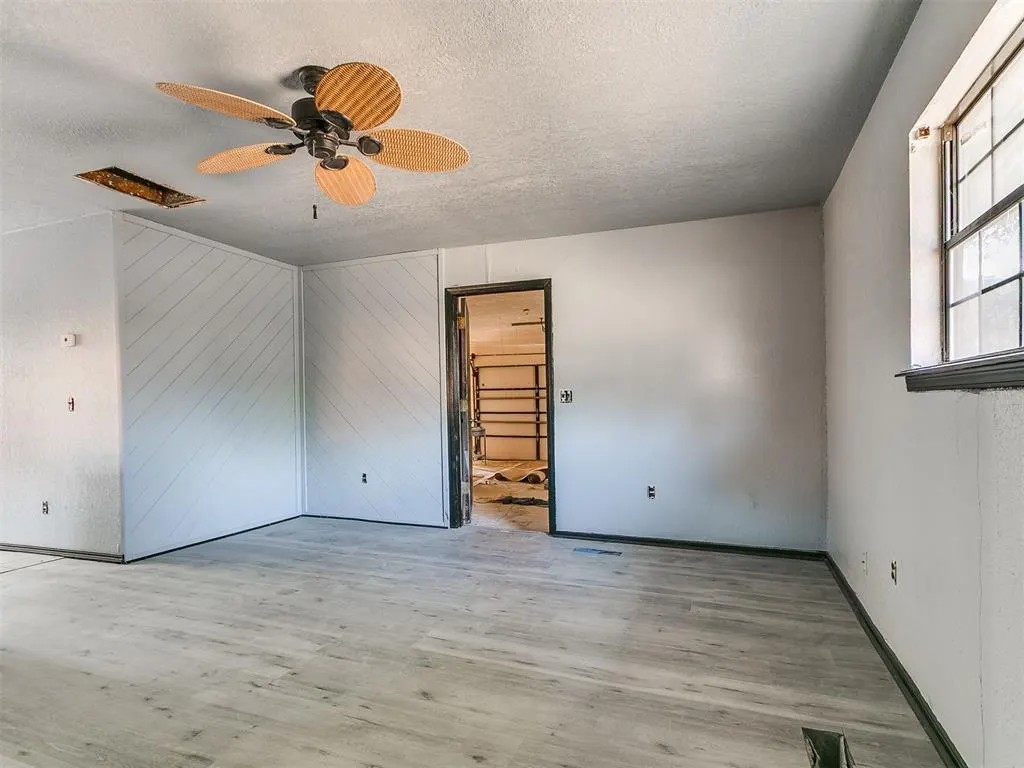 Photo 37 — 6208 W Gun Hill Way, Warr Acres, OK 73132