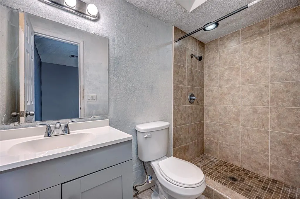 Photo 13 — 1824 David Terrace, Oklahoma City, OK 73141