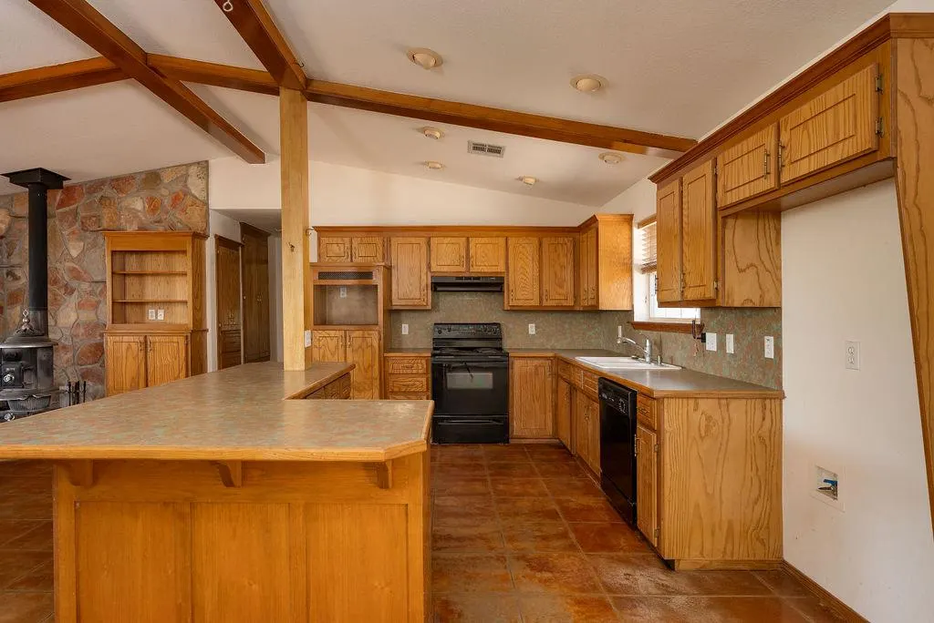 Photo 11 — 12333 E Tecumseh Road, Norman, OK 73026