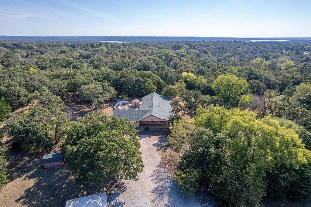 Photo 38 — 12333 E Tecumseh Road, Norman, OK 73026