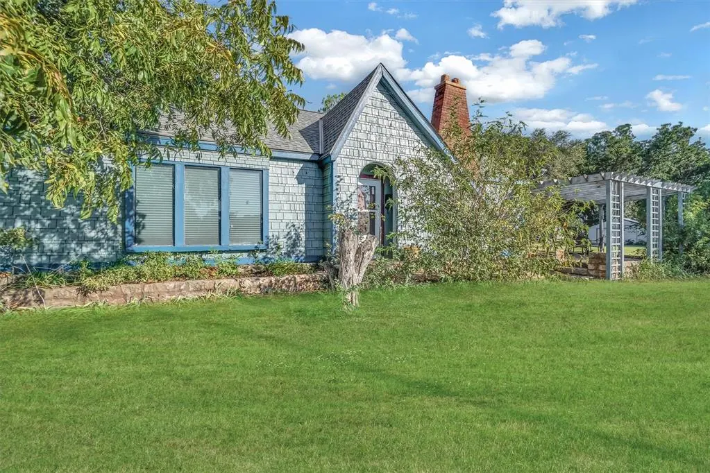 Photo 3 — 1506 N 4th Street, Sayre, OK 73662