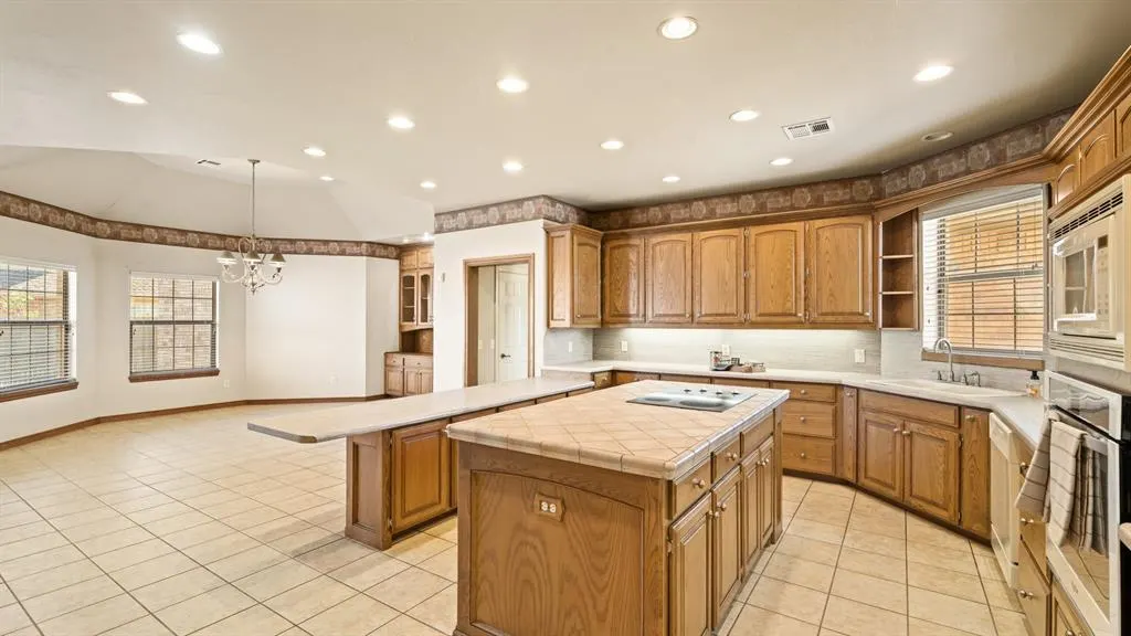 Photo 35 — 9604 Honeysuckle Road, Oklahoma City, OK 73159