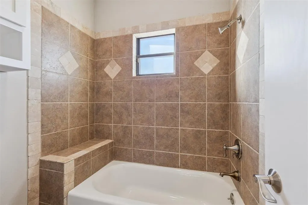 Photo 18 — 6204 Waterford Boulevard 26, Oklahoma City, OK 73118
