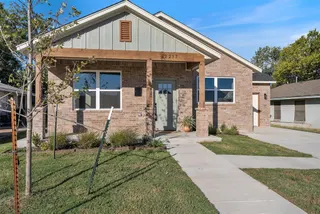 Sold home at 2217 N Fonshill Avenue