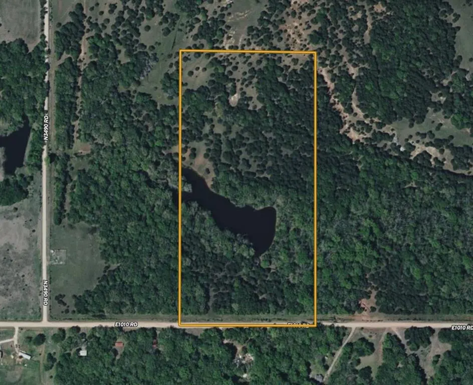 Photo 2 — 0006 E 1010 Road, Sparks, OK 74869