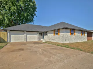 Sold home at 7521 NW 25th Terrace