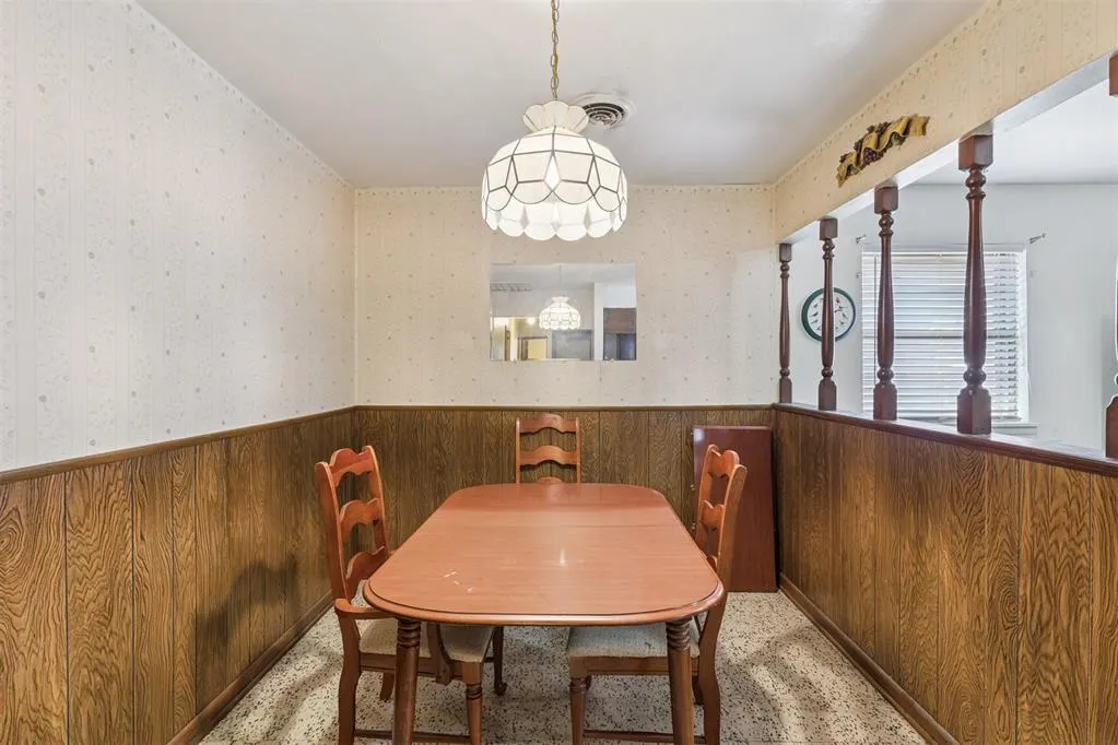 Photo 12 — 408 W Douglas Drive, Midwest City, OK 73110